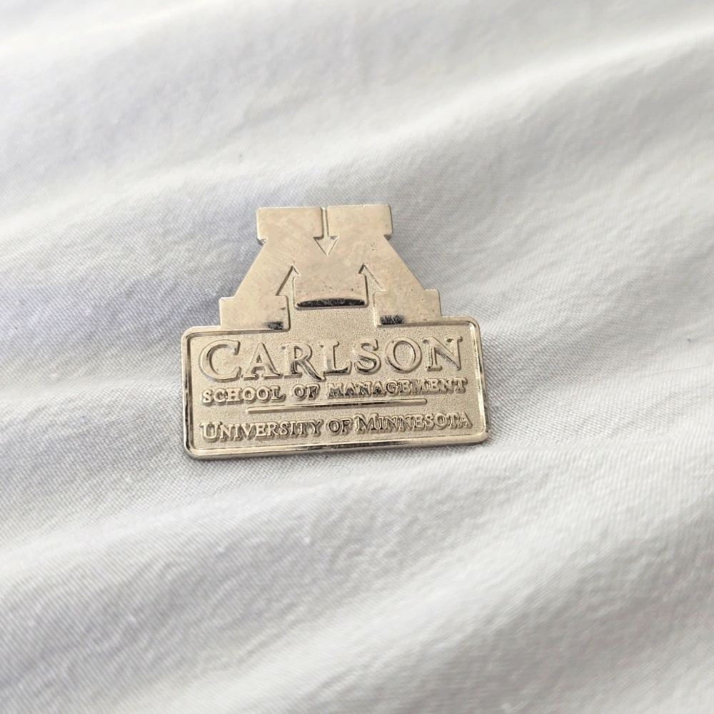 9/20 Carlson School of management pin